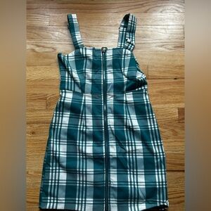 Forever 21 Green and white plaid mini dress with zipper back